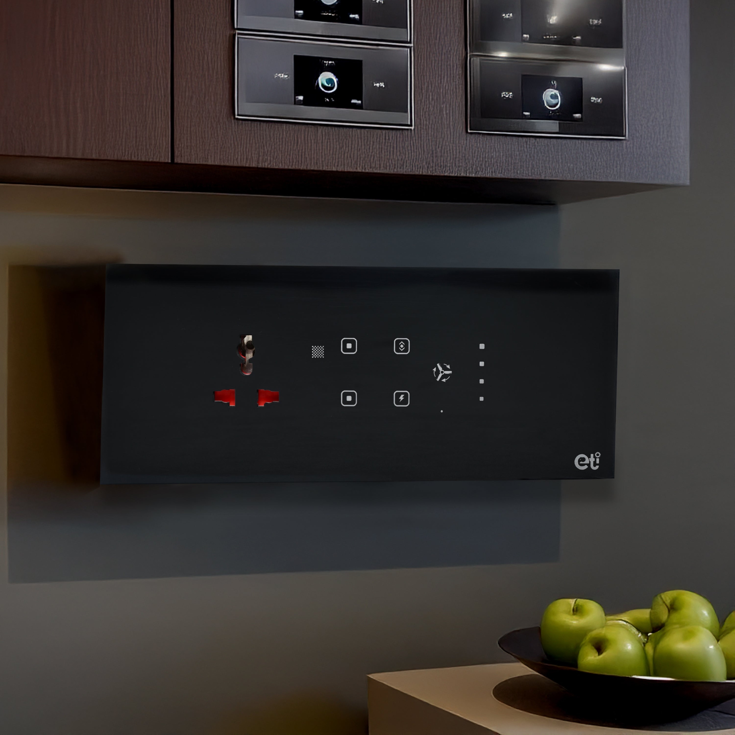 Touch 4 Switch 1 Fan  1 Socket(8M)